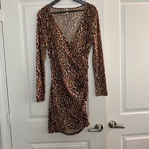 Beautiful and soft leopard print dress.